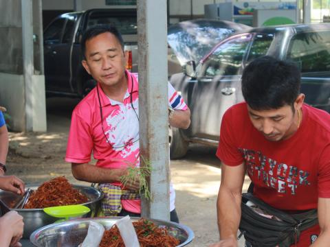 โครงการฝึกอบรมศึกษาดูงานเสริมสร้างความรู้ด้านเศรษฐกิจพอเพียง